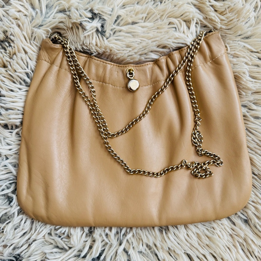 Vintage Andé bag, tan, magnetic closure, chain, EUC